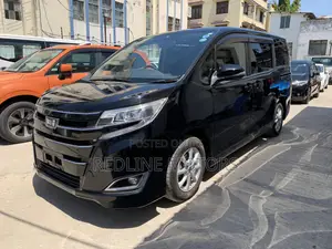 Toyota Noah 2.0 FWD (7 Seater) 2017 Black