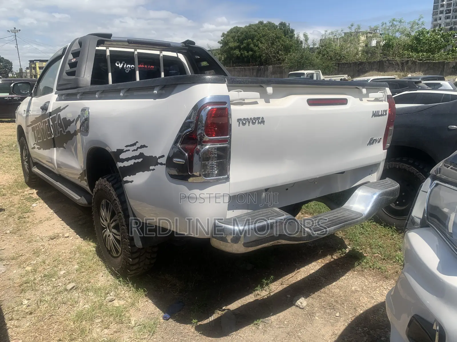 Toyota Hilux 2016 Off white