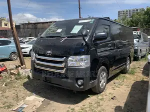 Toyota HiAce 2017 Matt Black