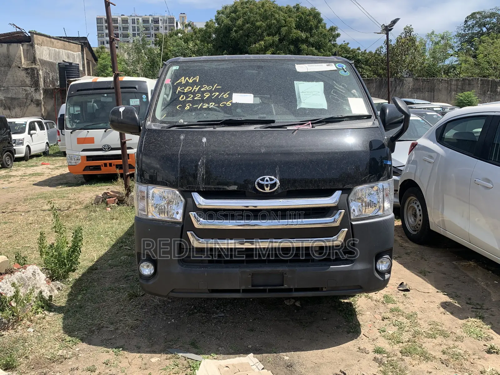 Toyota HiAce 2017 Matt Black