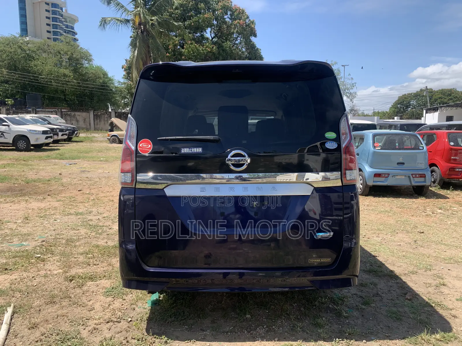 Nissan Serena 2017 Purple