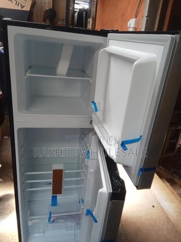 Refrigerator, 168litrea Fridge