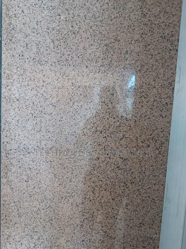 Rustic Grain Granite - thumbnail 2