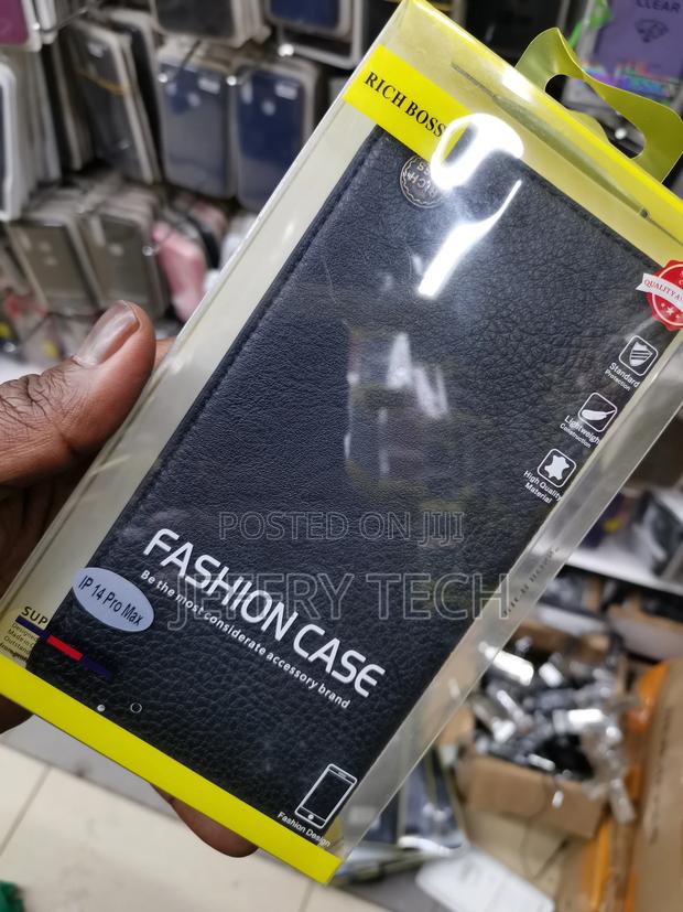 Universal Rich Boss Flip Cover for iPhone 14 Pro Max-Black - thumbnail 2