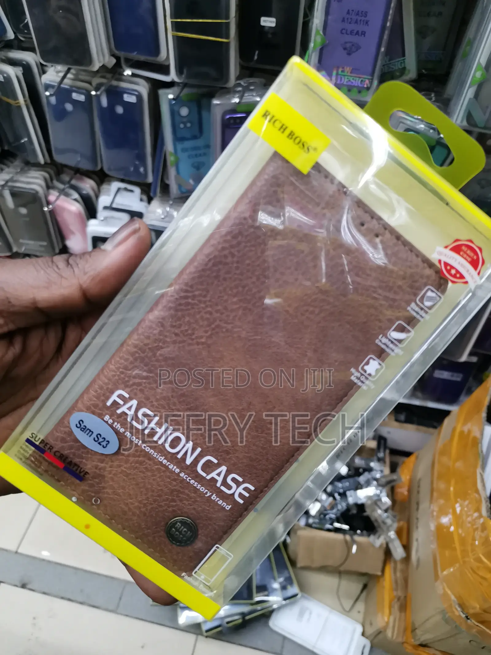 Universal Rich Boss Leather Back Cover for Samsung S23-Brown