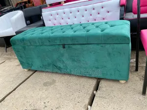 3 Seater Puff With Storage