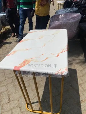 Manicure Tables