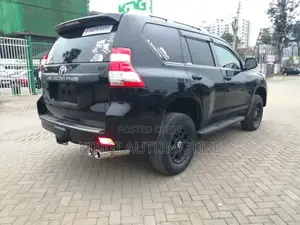 Toyota Land Cruiser Prado 2.8 2017 Black