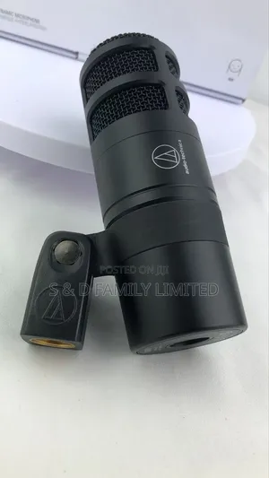 Audio Technica AT2040 Podcast Microphone