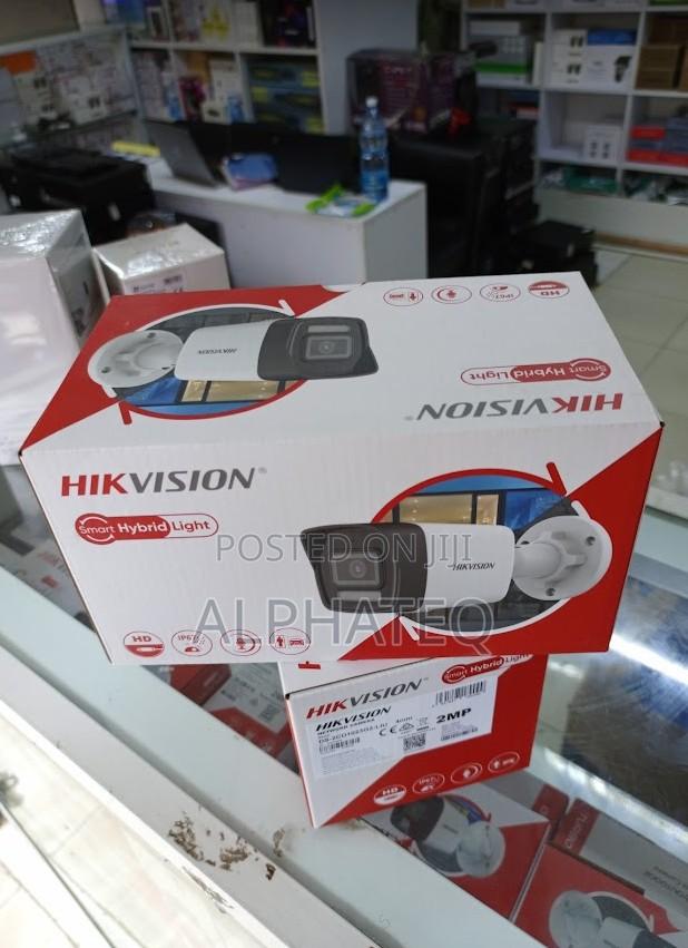 Hikvision 4MP Smart Dual Light Bullet IP Camera With Mic - main view