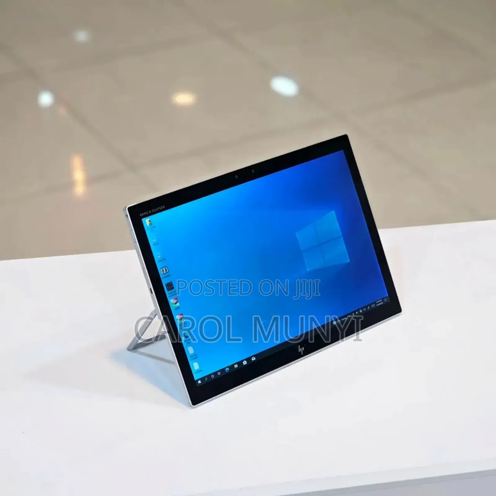 New Laptop HP Elite X2 1012 8GB Intel Core I7 SSD 256GB