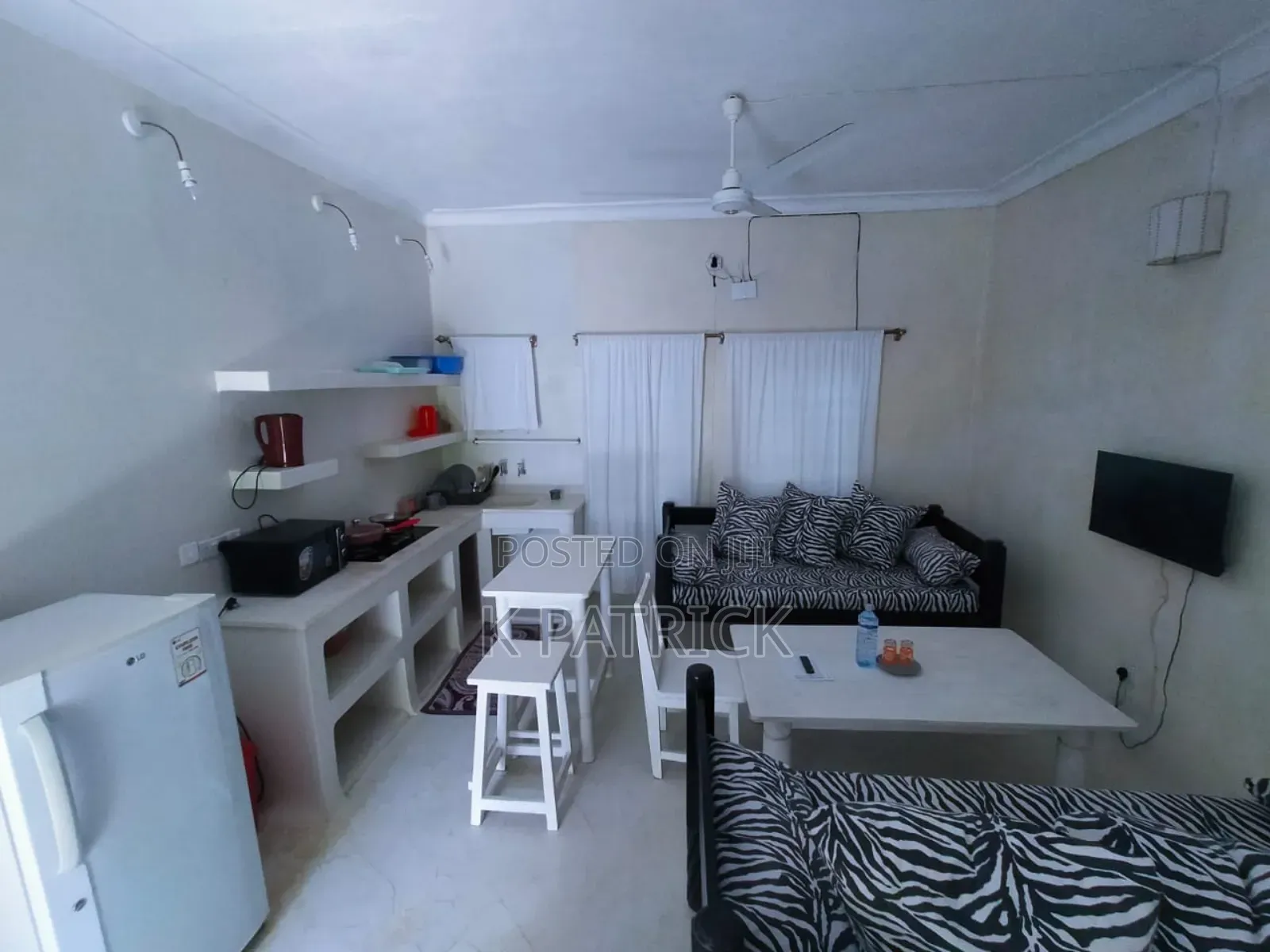 2 Bedroom Airbnb
