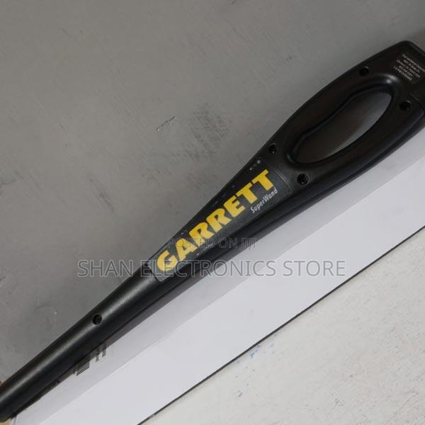 Hand Held Metal Detector For Bank Safety - 360° Detection