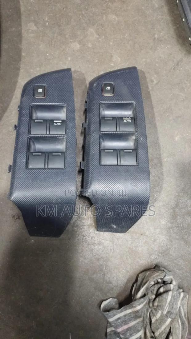Honda Fit Main Power Window Switch.