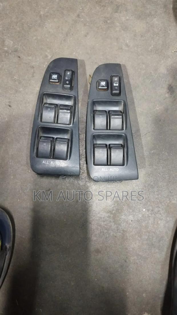 Toyota Avensis Main Power Window Switch. - thumbnail 3