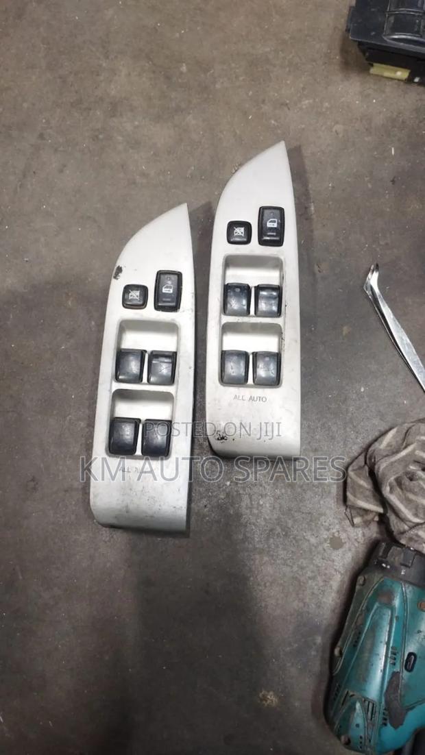 Toyota Harrier Main Power Window Switch. - main view