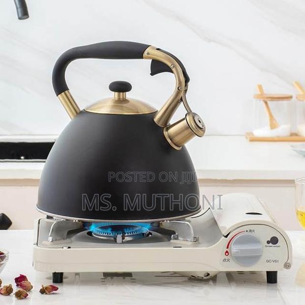 Black 3 Litres Quality Stainless Steel Whistling Kettle