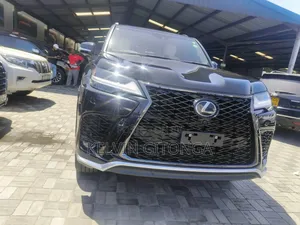 Lexus LX 2018 Black