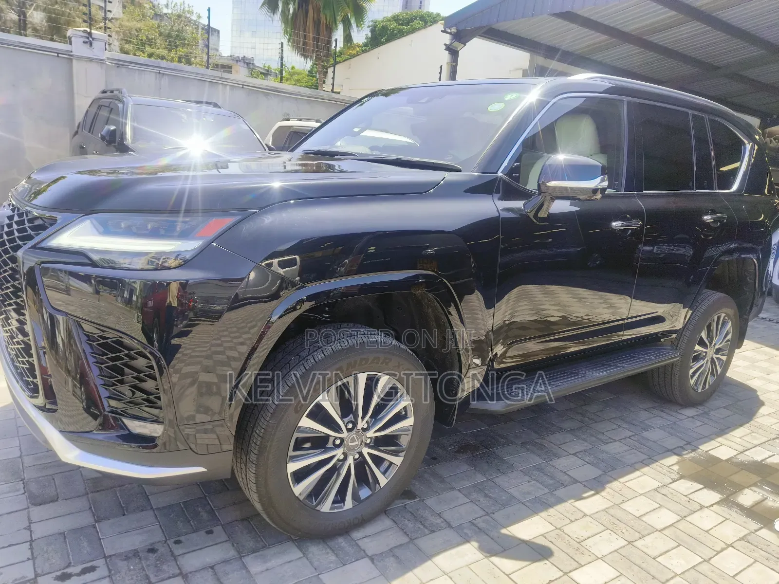 Lexus LX 2018 Black