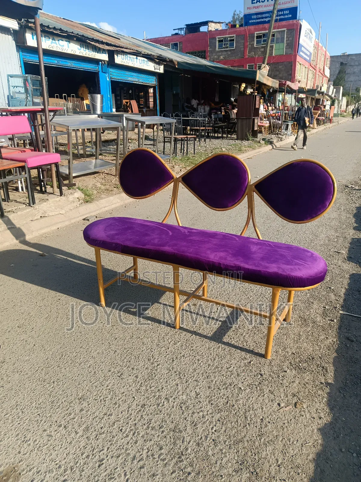 Salon Waiting Seat, Purple