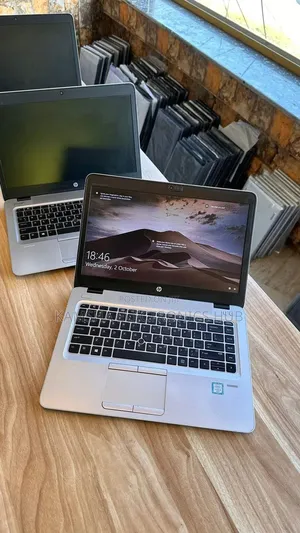 Laptop HP EliteBook 820 G3 8GB Intel Core I5 SSD 256GB
