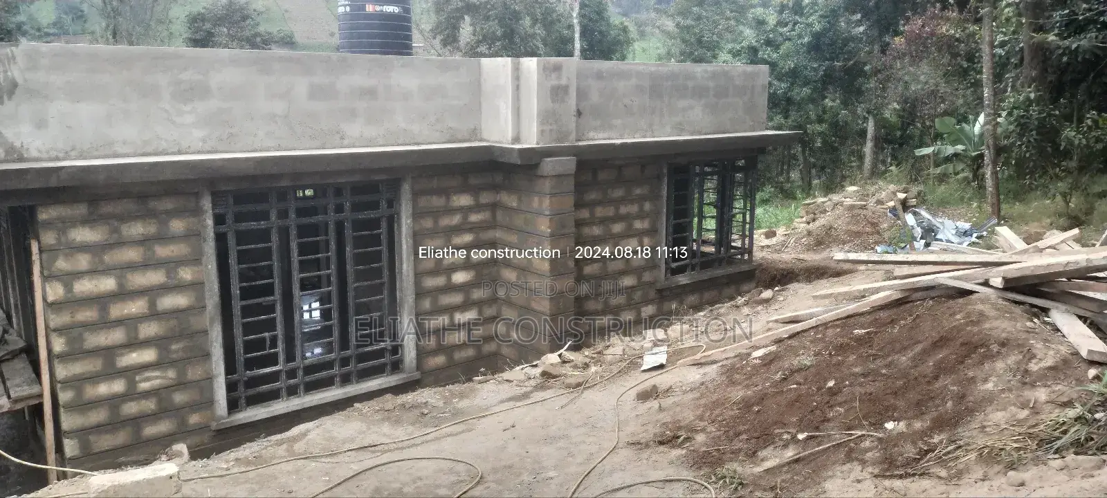 Construction Site Management and Supervisor