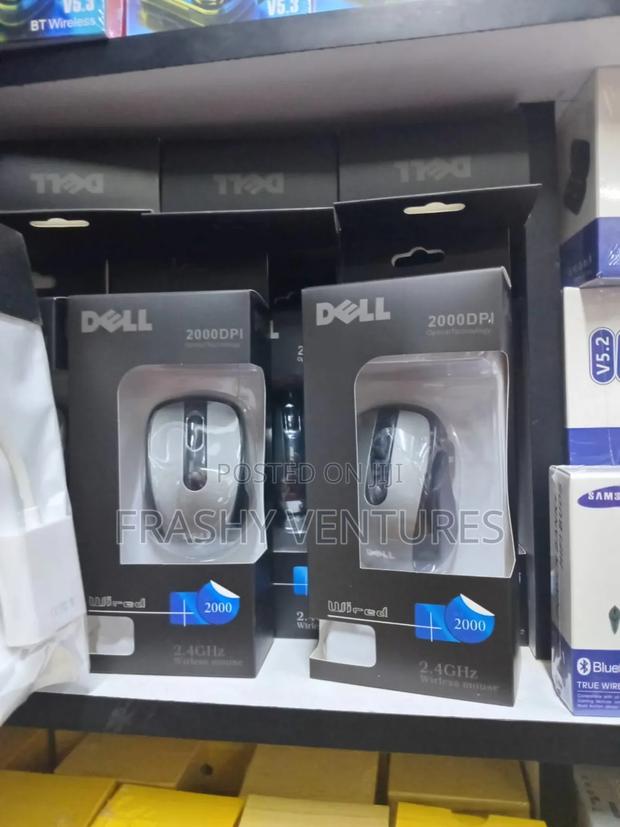 Dell Wireless Mouse - main view