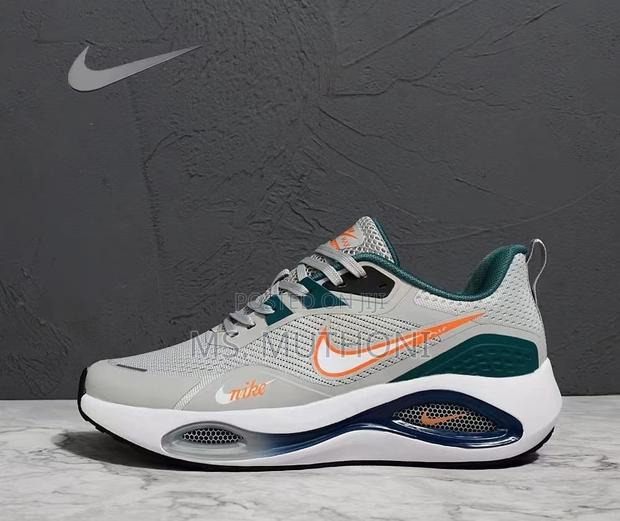 Airmax Zoom Sizes 40-45 - thumbnail 2