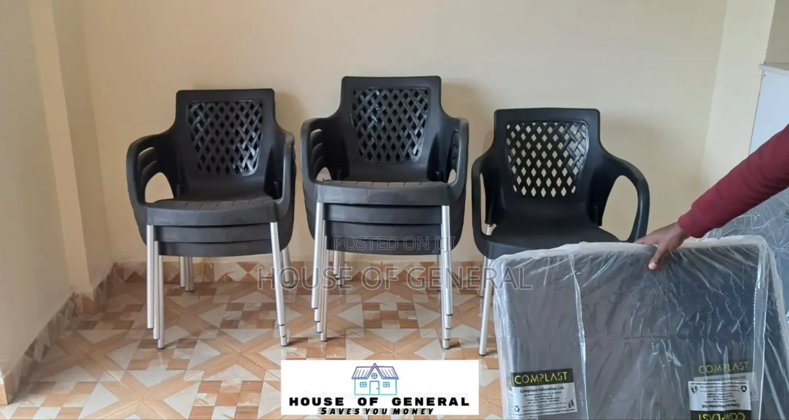 Black Plastic Chair Strong and Comfortable Plastic Chair