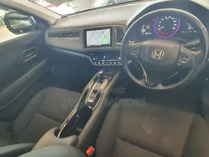 Honda Vezel 2018 Brown