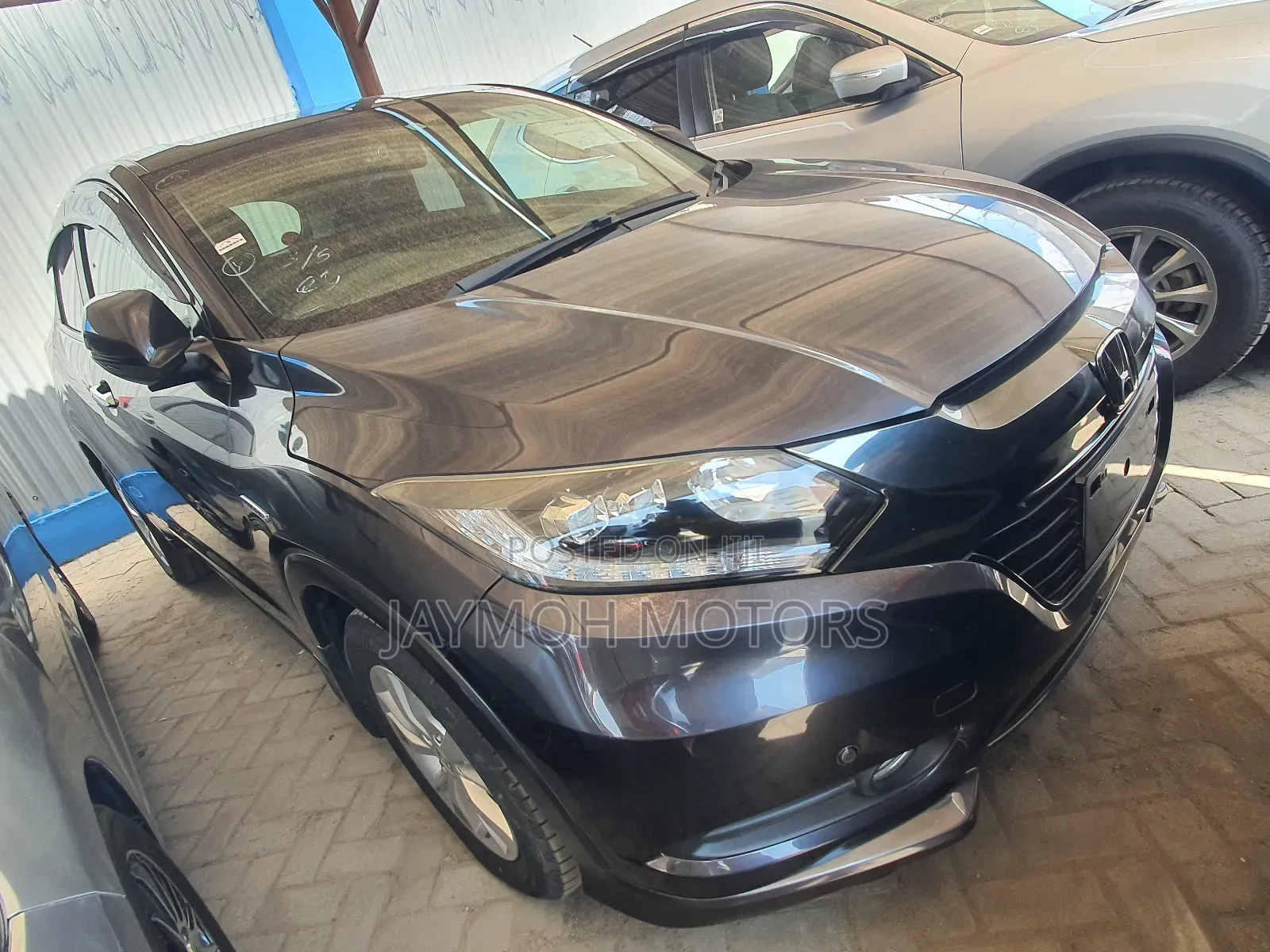 Honda Vezel 2018 Brown