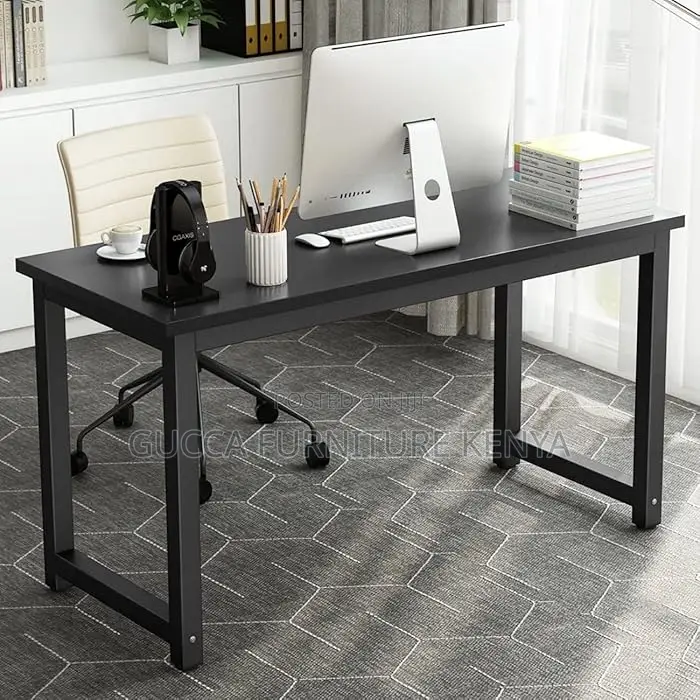 Sturdy Tables: Modern Black 120 Cm Computer Desk