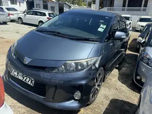 Toyota Estima 2012 Gray