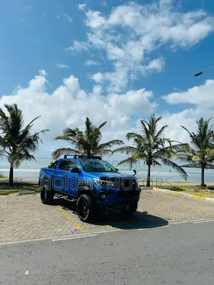 Toyota Hilux 2018 Blue