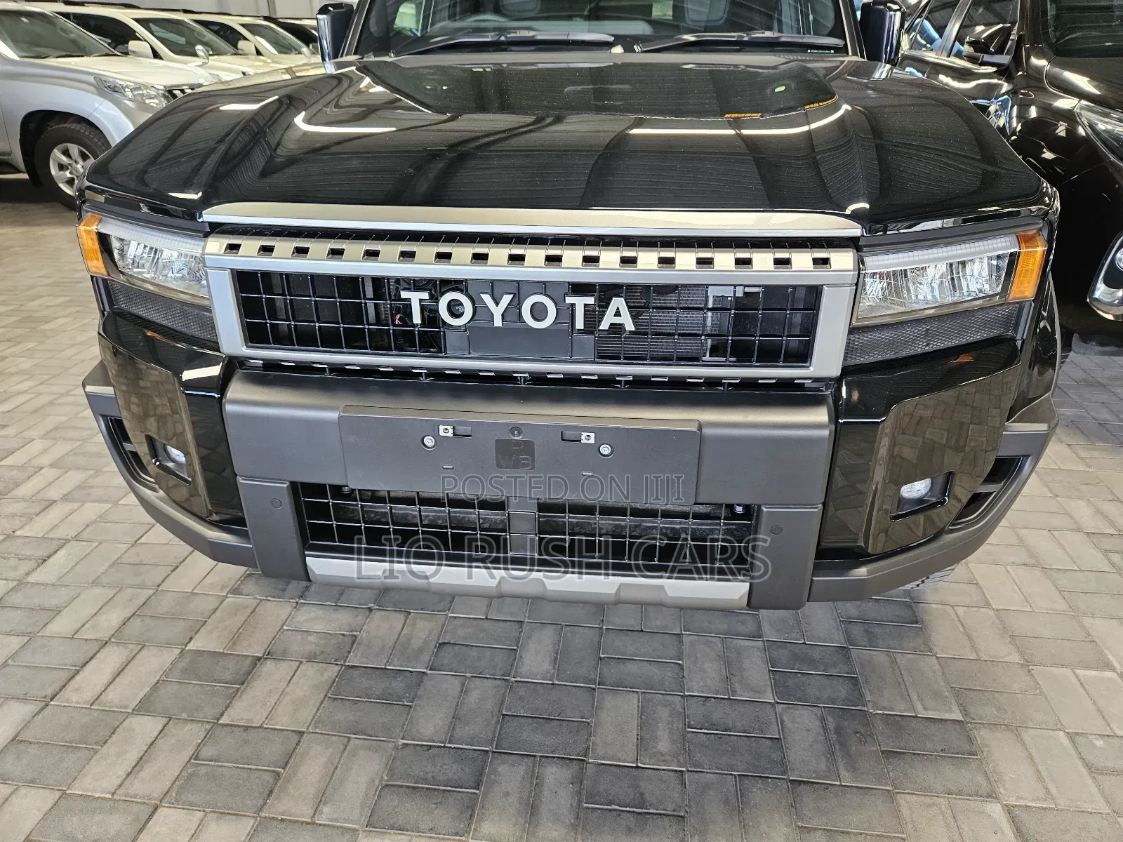 Toyota Land Cruiser 2018 Black