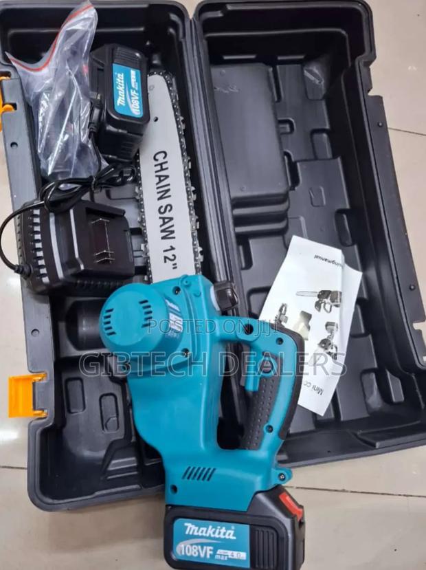 Makita Cordless 12 Inch Chainsaw