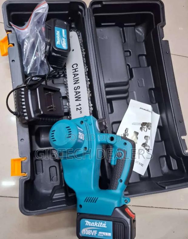 Makita Cordless 12" Chainsaw - main view