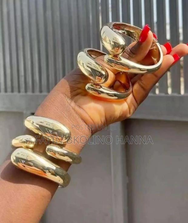 The Drop BANGLE - main view