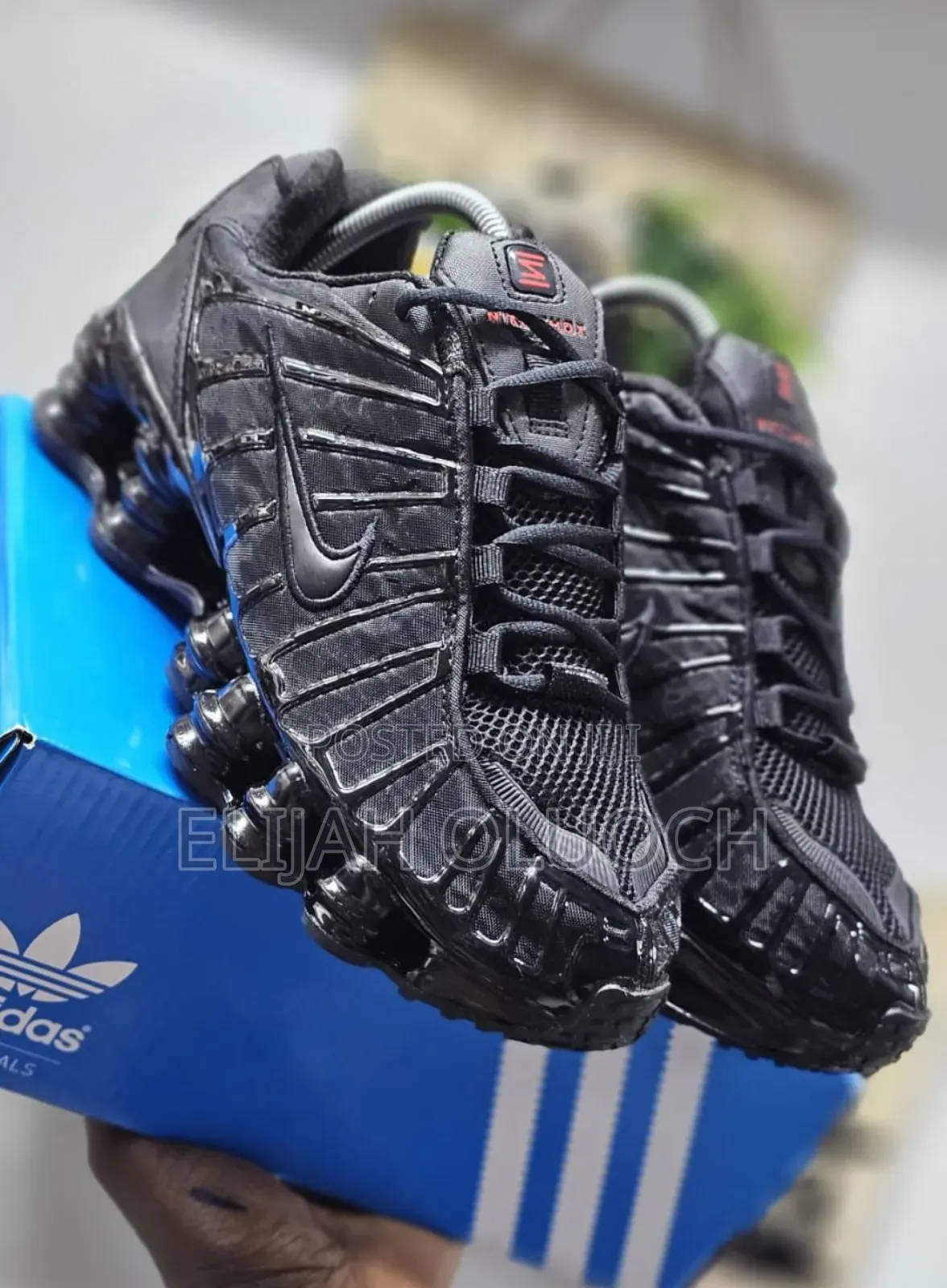 Nike Shocks
