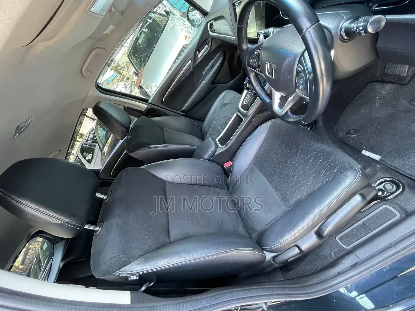 Honda Fit Shuttle 2017 Gray