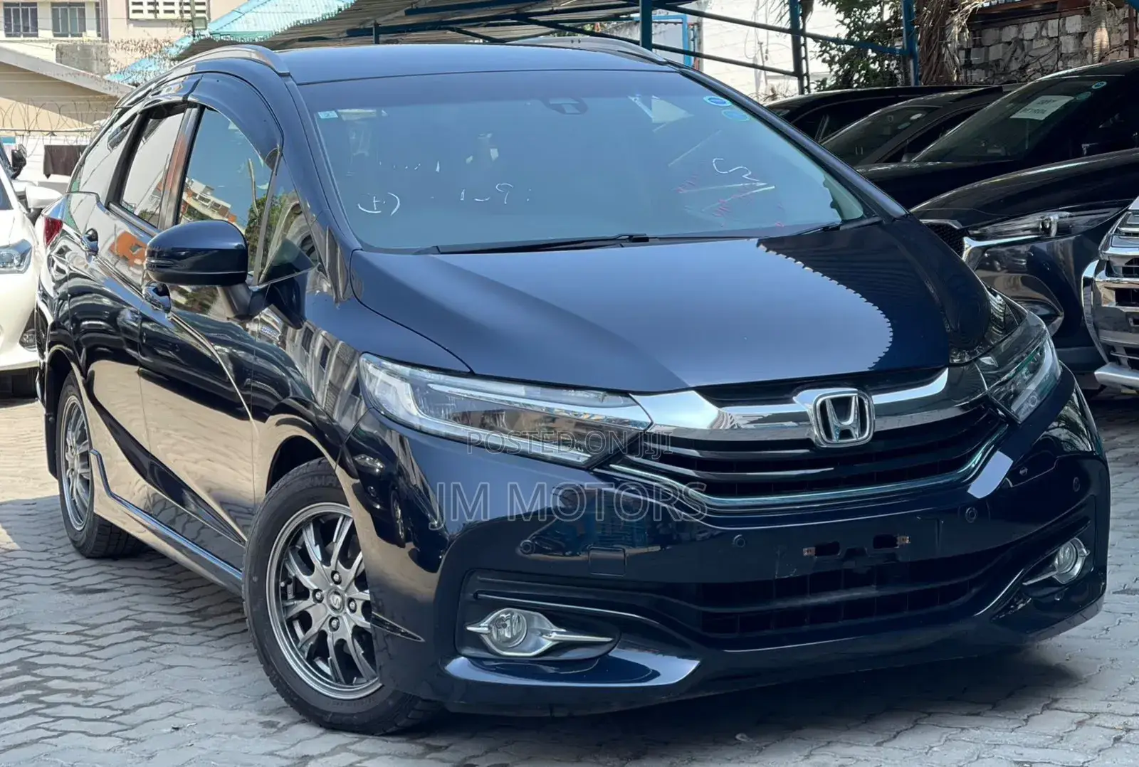Honda Fit Shuttle 2017 Gray