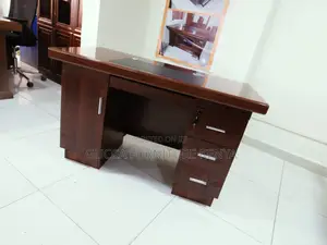 Office Table:1.4 Meters Receptionist Mahogany Office Table