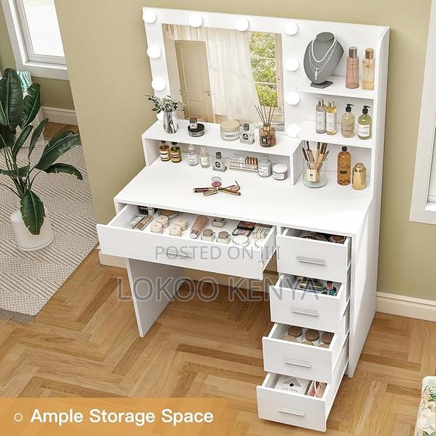 Dressers: White Vanity Bedroom Dressing Table - thumbnail 5