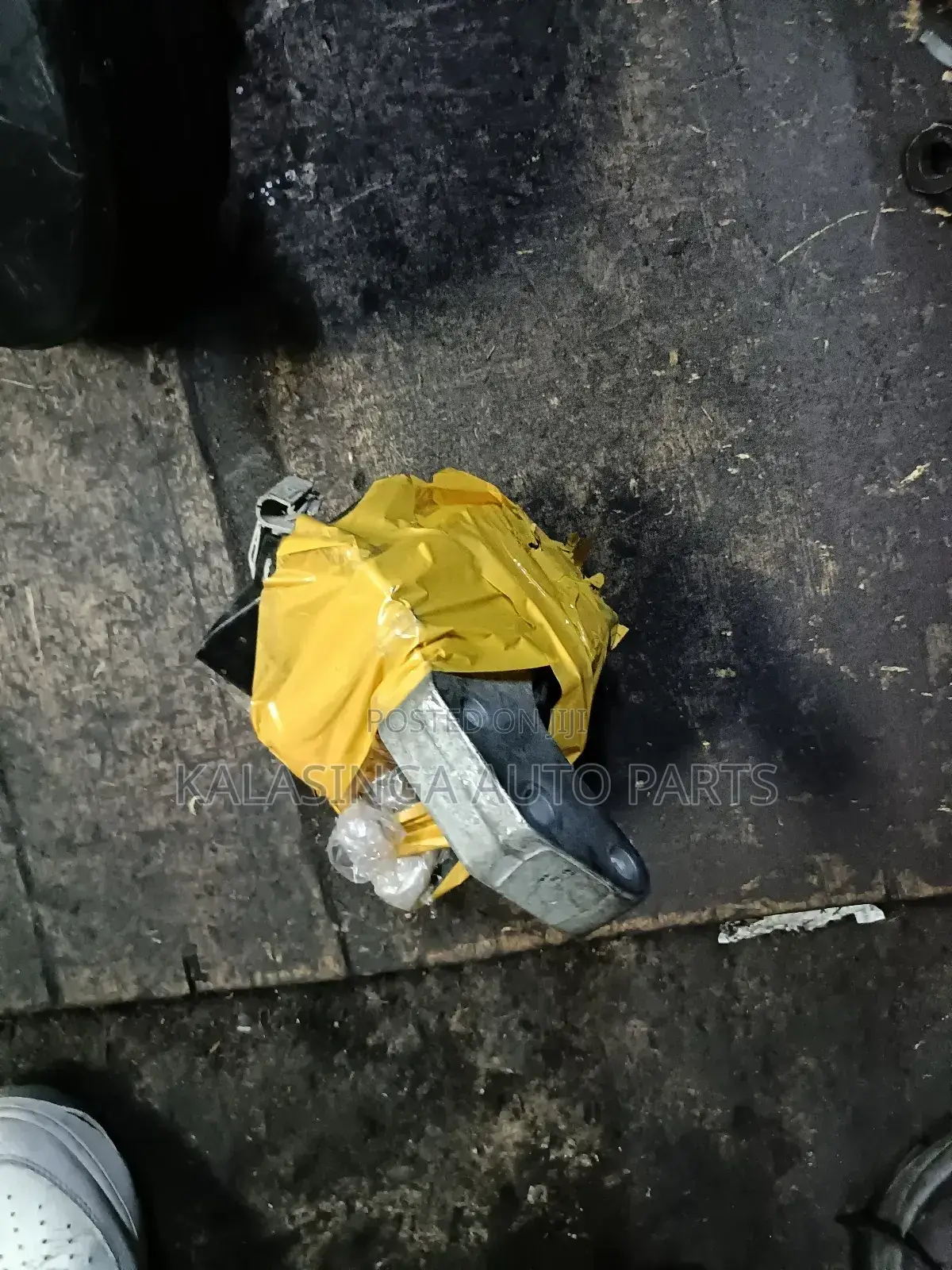 Suzuki Solio Engine Mounting