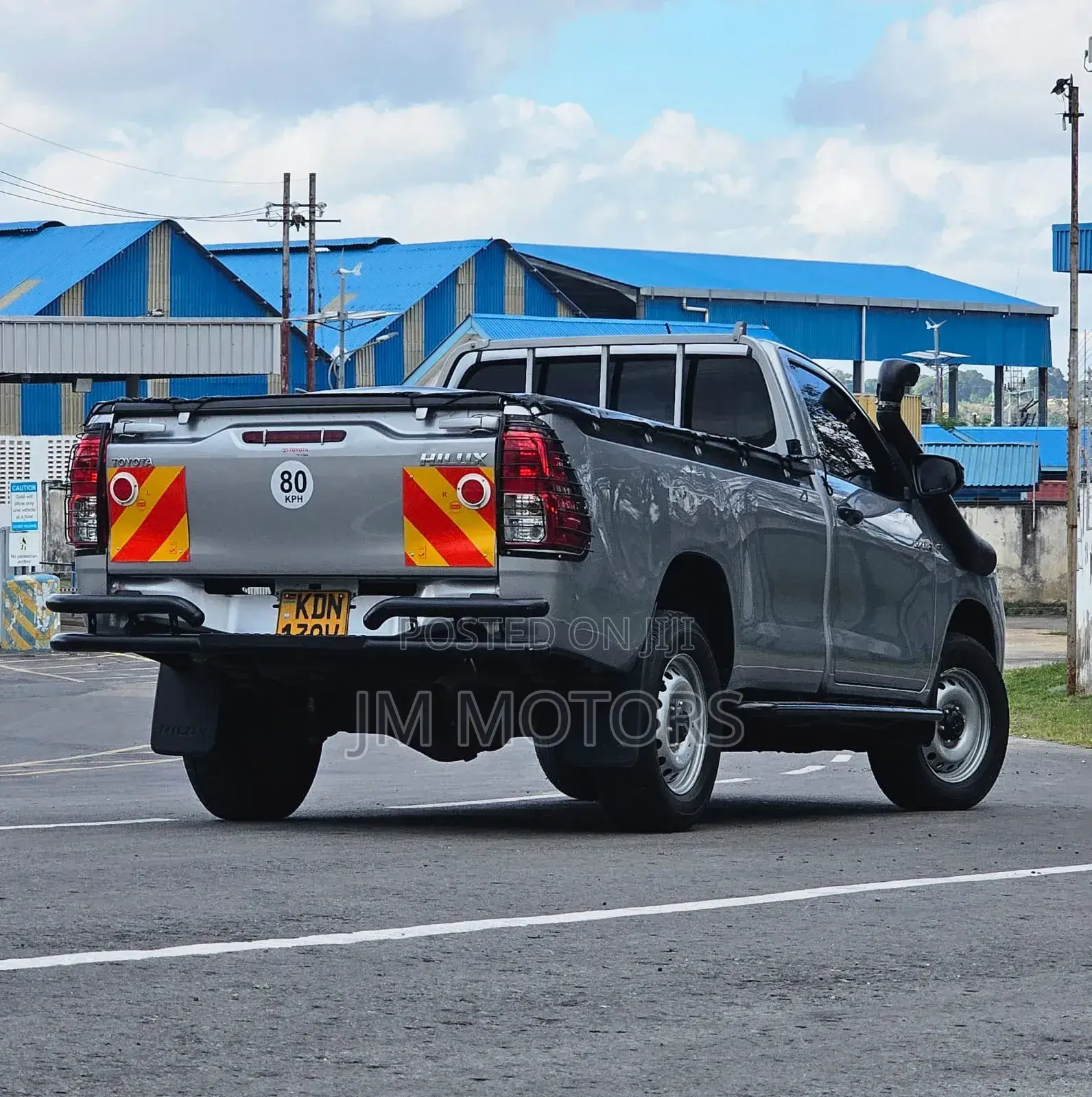 Toyota Hilux 2023 Gray