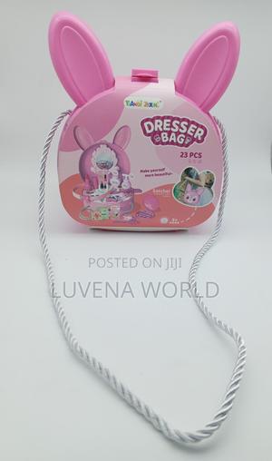 Makeup Kit - thumbnail 2