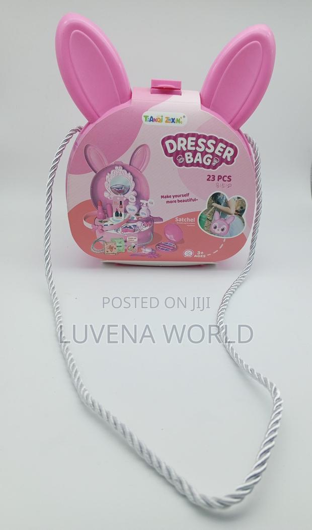 Makeup Kit - main view