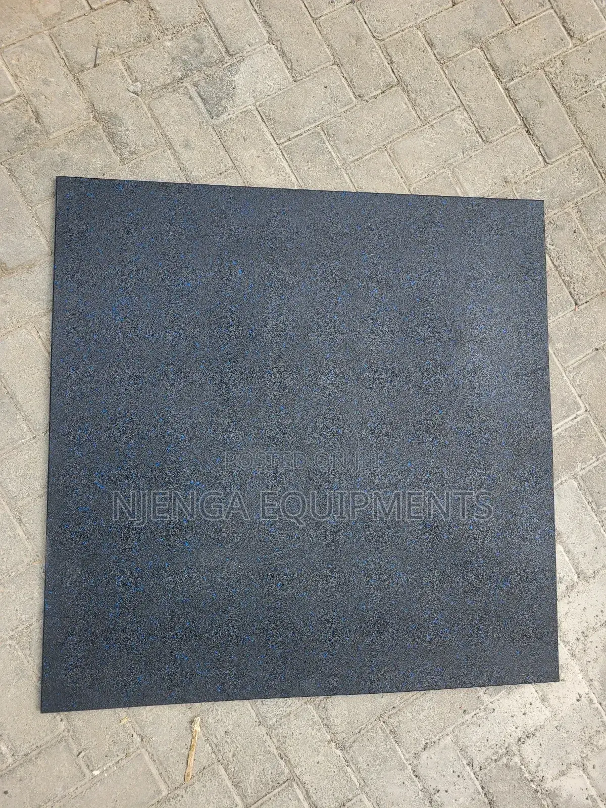 Shock Arbsobent Rubber Flooring/ Gym Mats