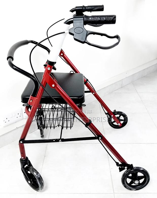 Walking Rollator With Seat