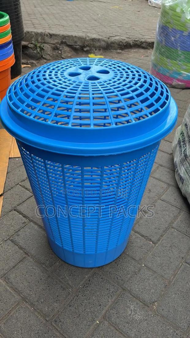Assorted Laundry Baskets. - thumbnail 3